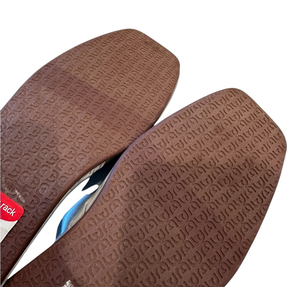 Sam Edelman Women's Rhys Satin Slipper Silver Size 5.5M