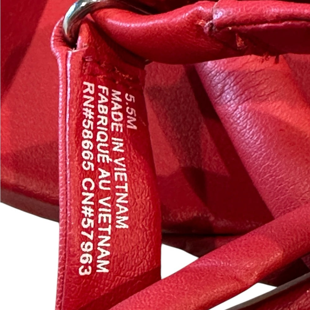 Caslon Aliyah Slingback Leather Sandal in Red Ruby Size 5.5M