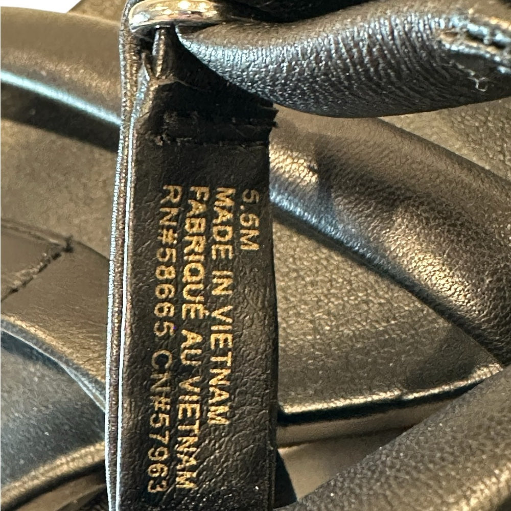 Caslon Aliyah Slingback Leather Sandal in Black Size 5.5M