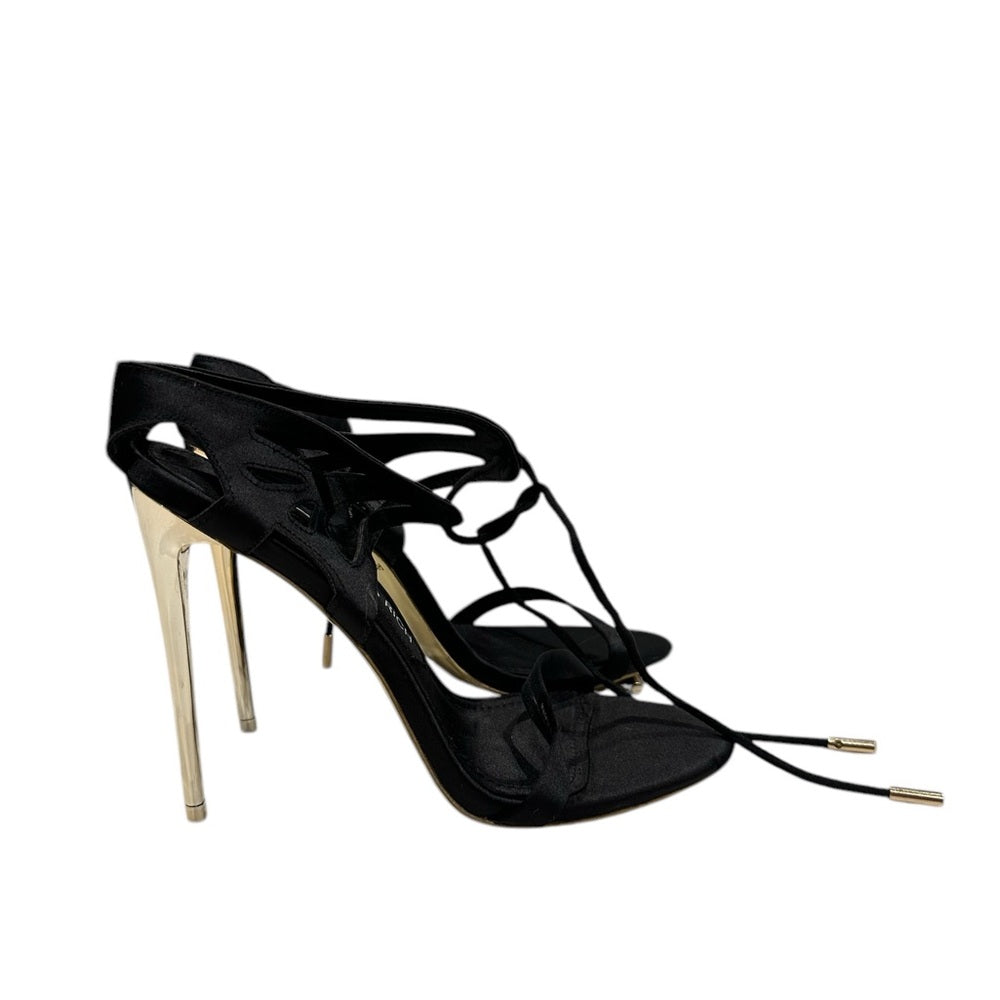 Jessica Rich So Expensive Satin Sandal in Black Size 39