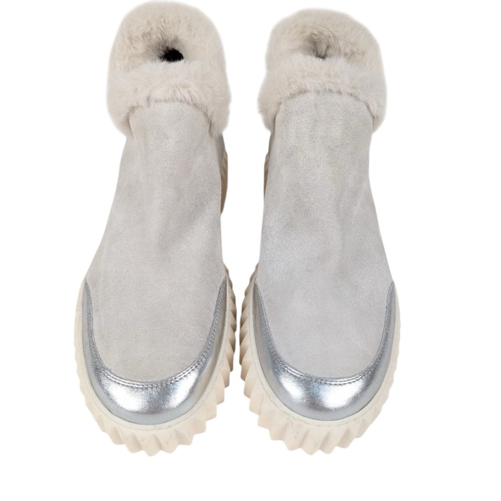 Voile Blanche Silver Sneakers with Fur Lining Size 39/US 7.5