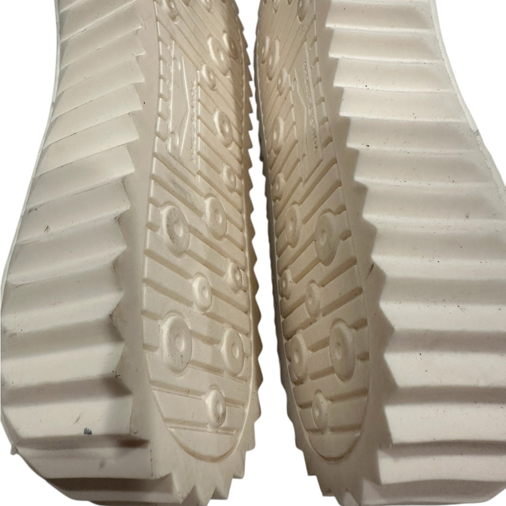 Voile Blanche Silver Sneakers with Fur Lining Size 39/US 7.5