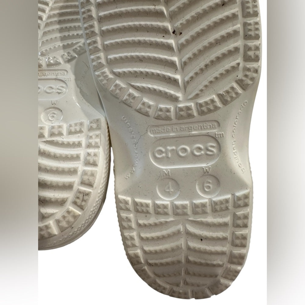 CROCS Classic Clog  Sz 6M White Pre-owned