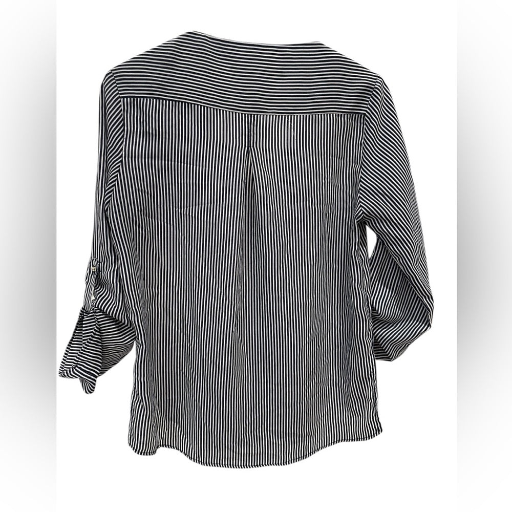 Zara Black and White Relaxed Buttoned Blouse Stripes Size M
