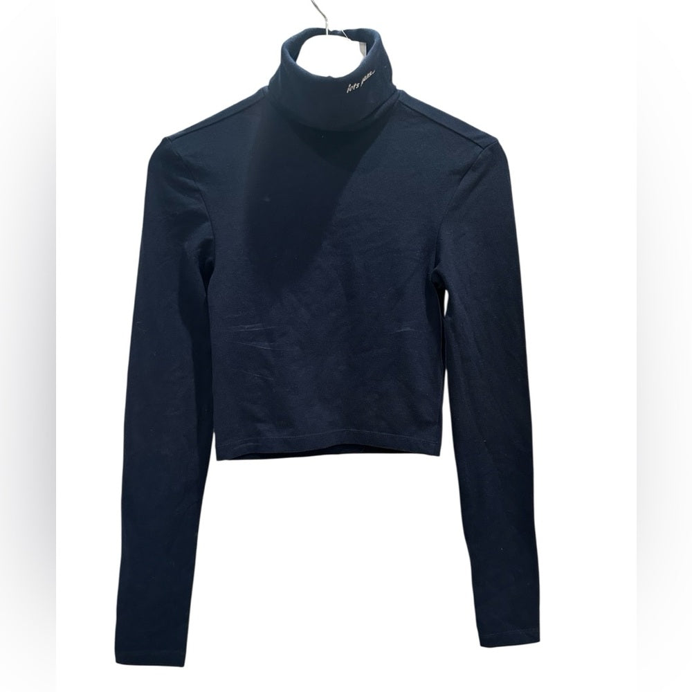 Urban Outfitters - NWT iets frans Cropped Turtleneck Top Size M