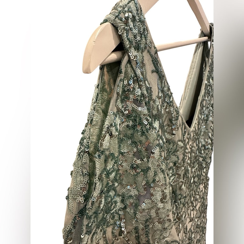Alex Evenings Shimmering Green Gown Size 8